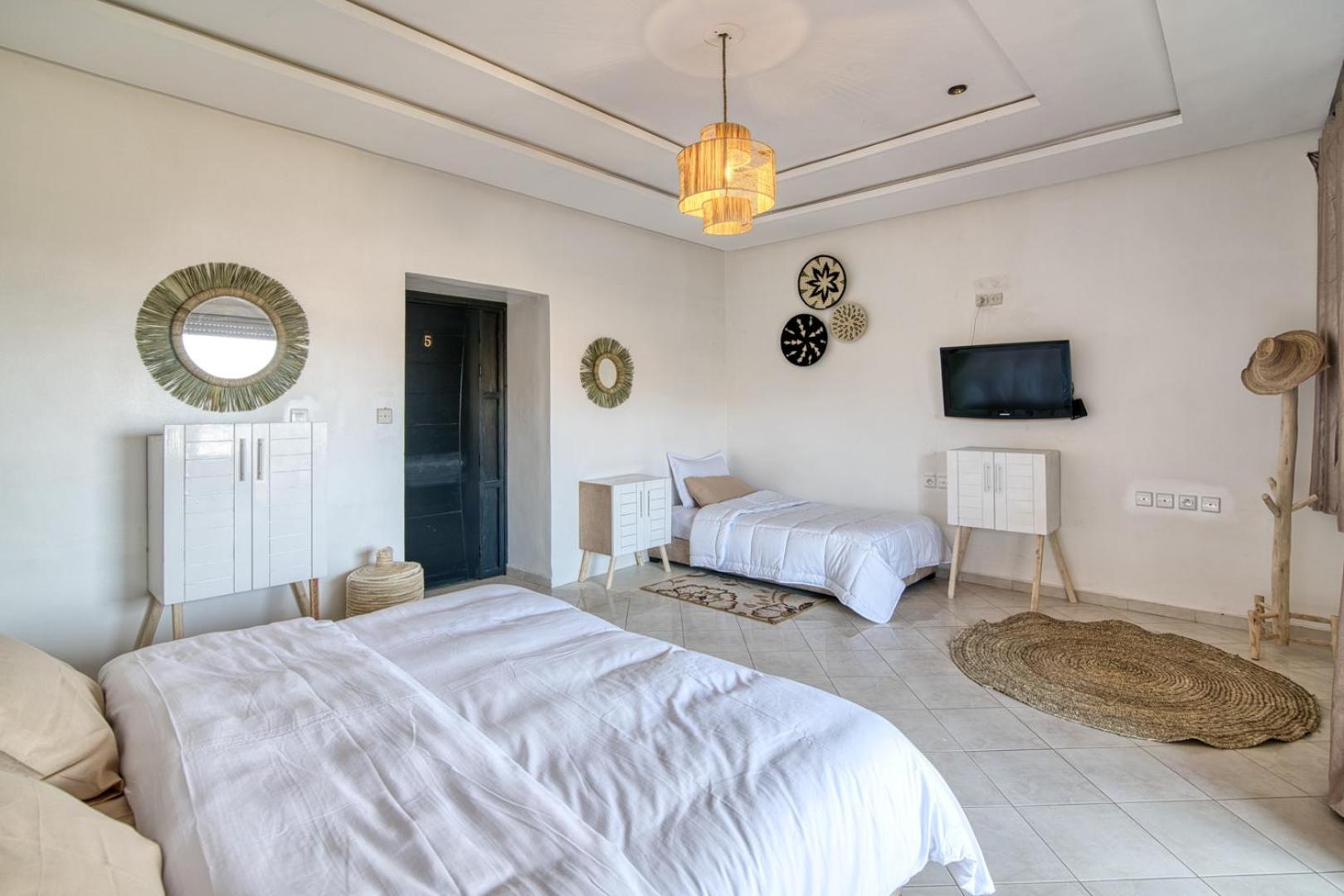 Pearl Surf Camp Morocco Hotel Imi Ouaddar ภายนอก รูปภาพ