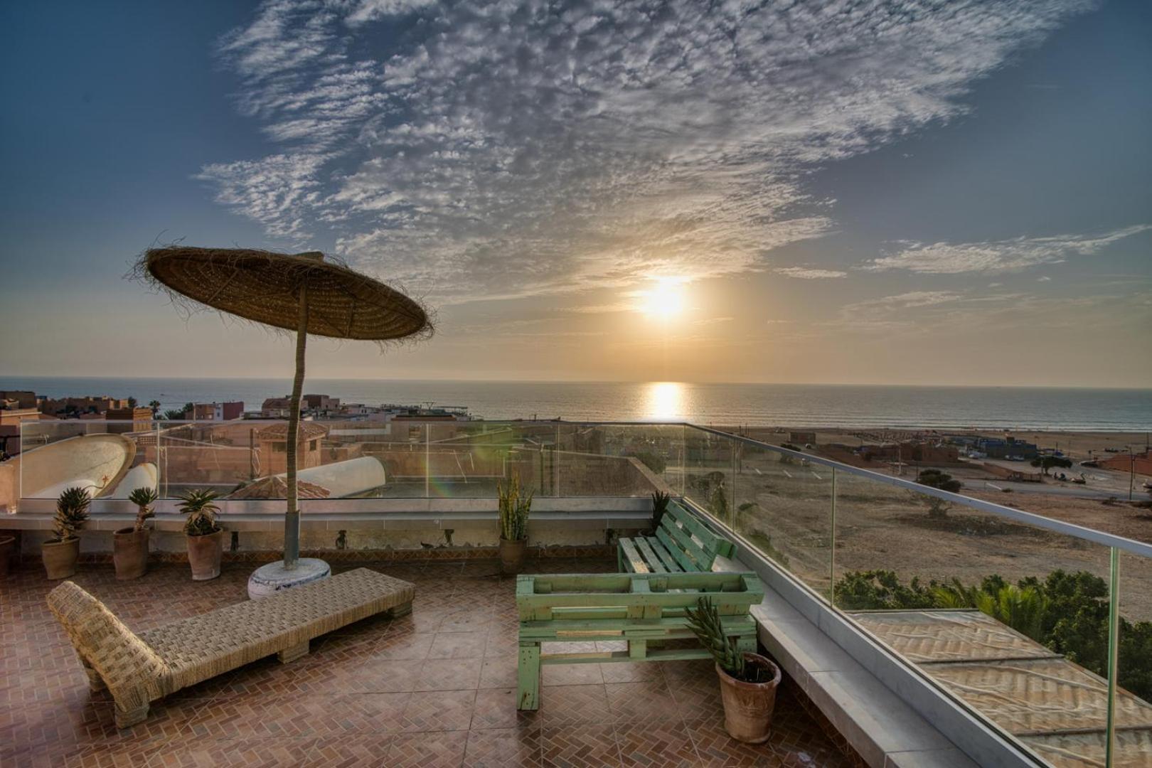 Pearl Surf Camp Morocco Hotel Imi Ouaddar ภายนอก รูปภาพ