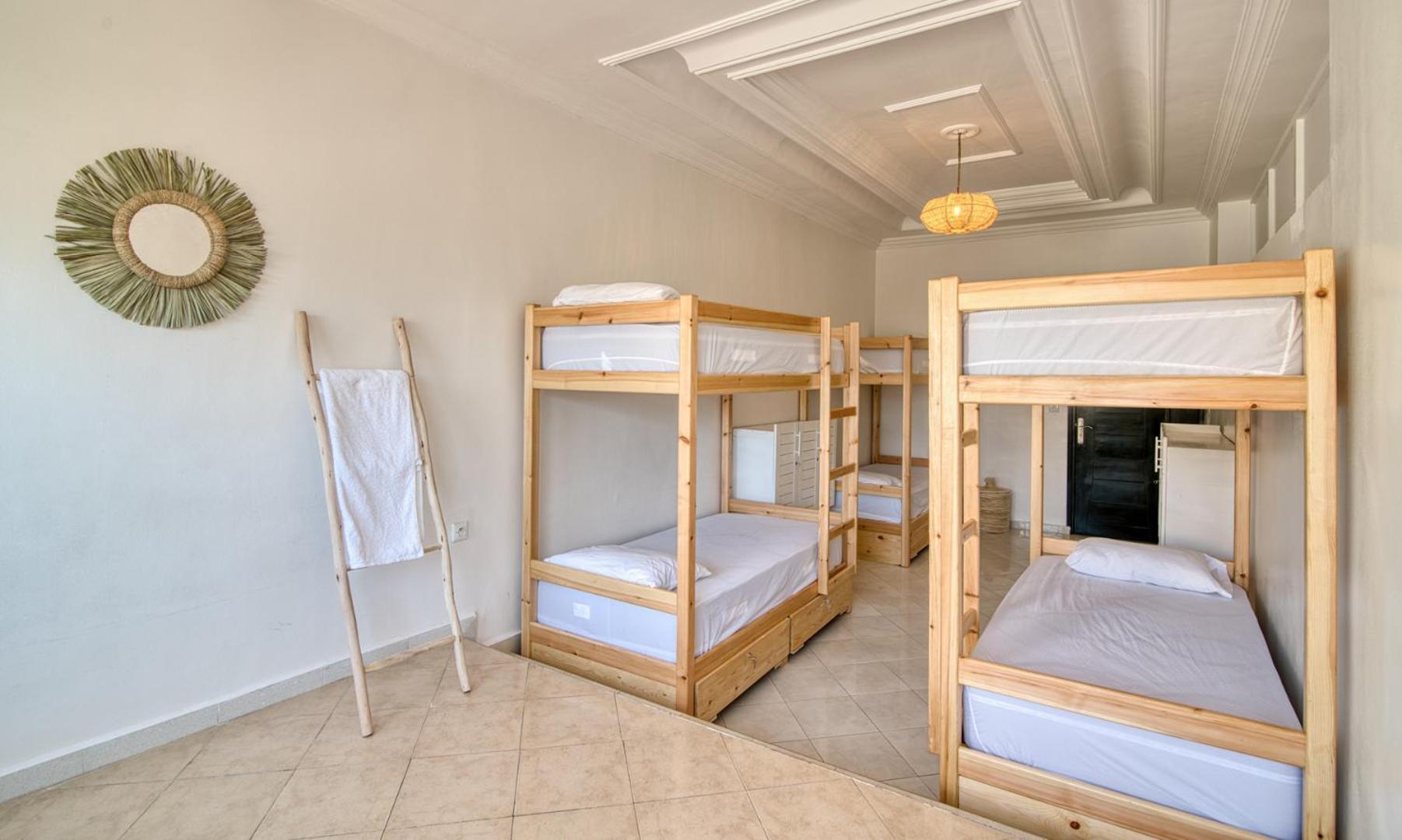 Pearl Surf Camp Morocco Hotel Imi Ouaddar ภายนอก รูปภาพ