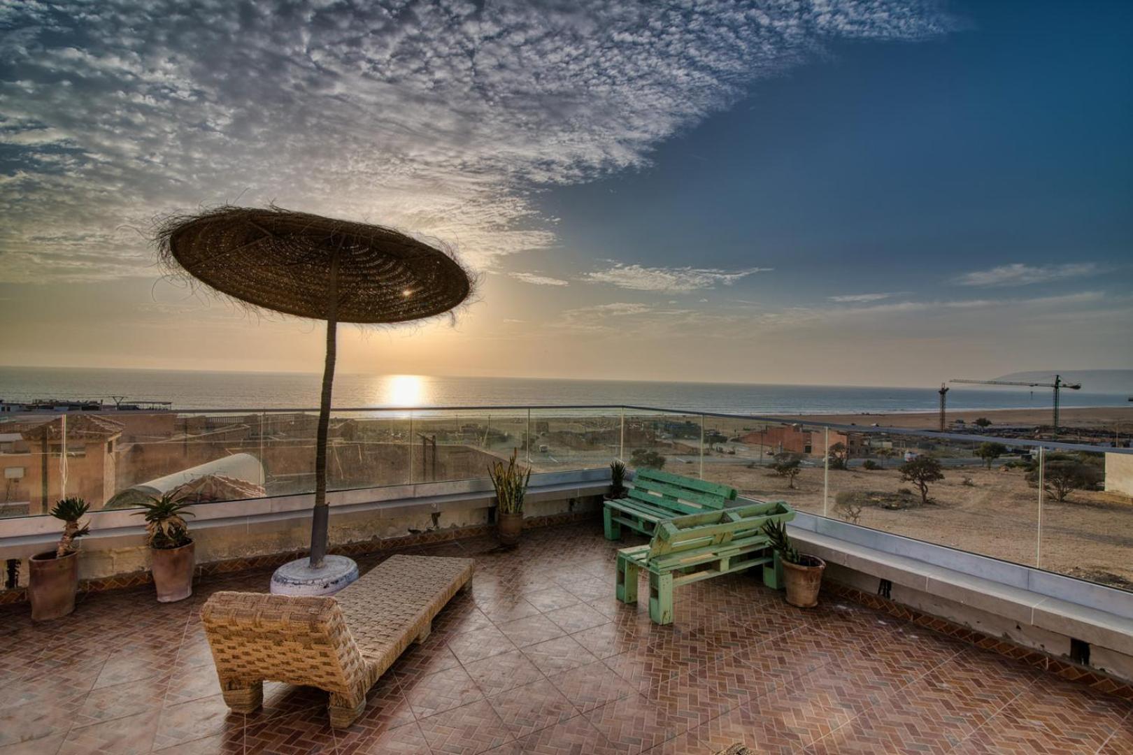 Pearl Surf Camp Morocco Hotel Imi Ouaddar ภายนอก รูปภาพ